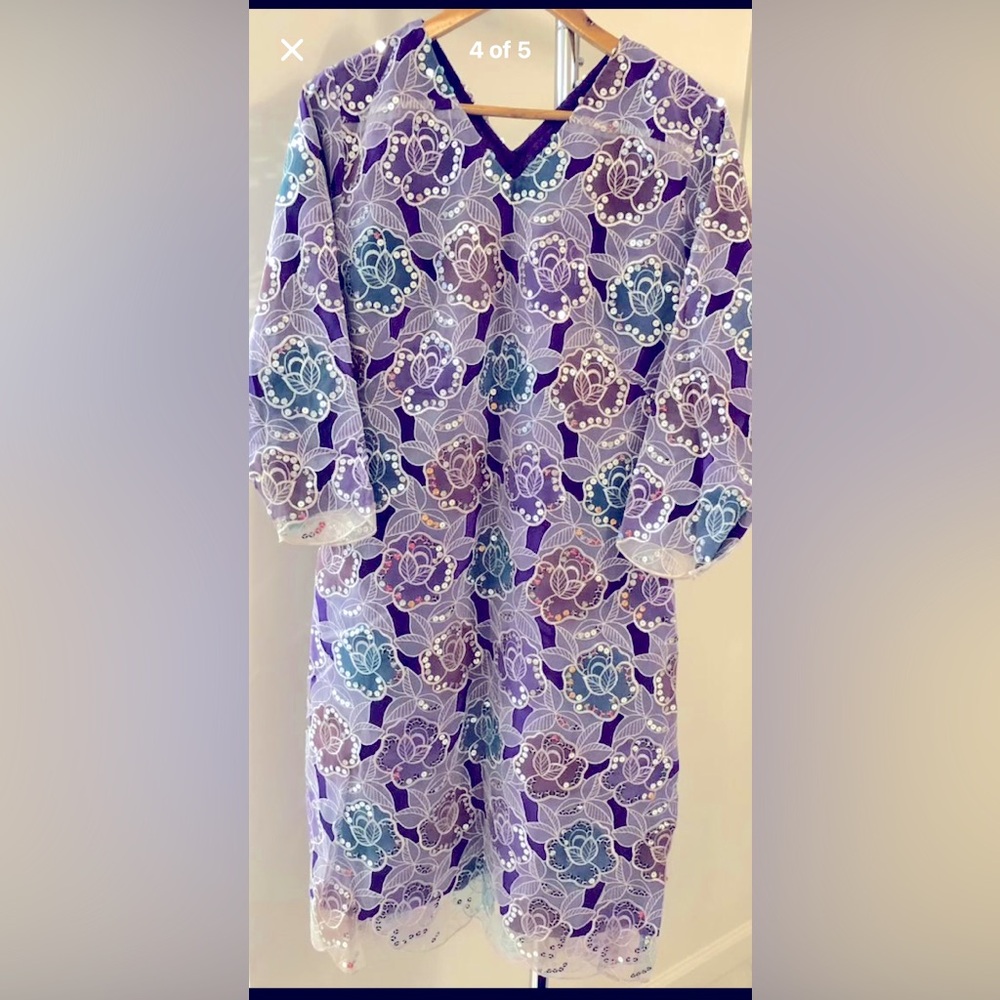 Pakistani Three pieces Shalwar Kameez and dupatta dress.Size large.